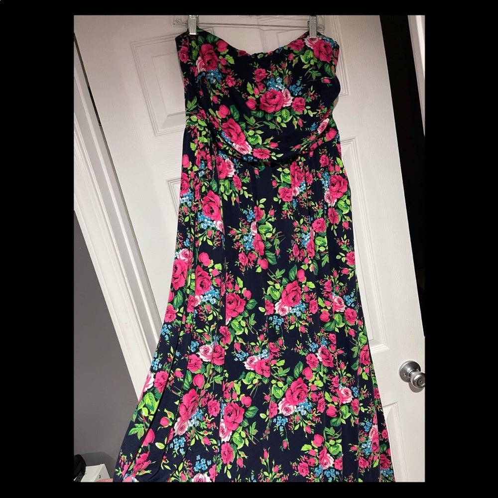 3x strapless dress